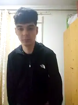 Snapshot of Maybach_ chatting on 11, 1, 2025 Maybach online show from 11, 1, 2025