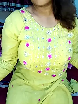 Snapshot of Dayna-36 chatting on 26, 9, 2025 Dayna-36 online show from 26, 9, 2025