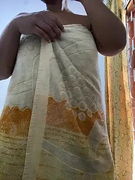 Annstella online show from 21, 2, 2025