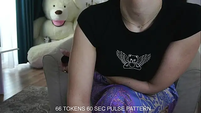 ivyleague  online show from 10, 3, 2025