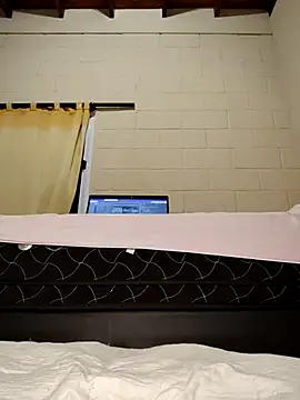 0hYeahbb online show from 24, 10, 2025