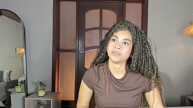 nayah   online show from 7, 4, 2026