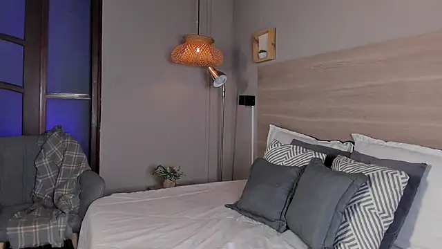 nayah   online show from 20, 2, 2026