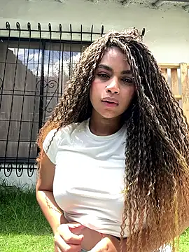 nayah   online show from 2, 4, 2026