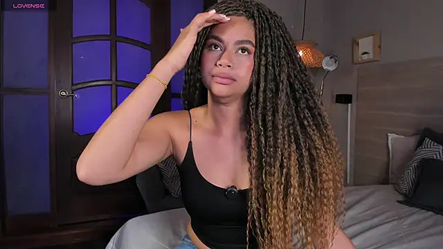 nayah   online show from 13, 3, 2026