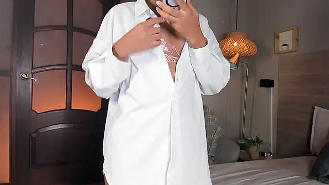 nayah   online show from 23, 2, 2026