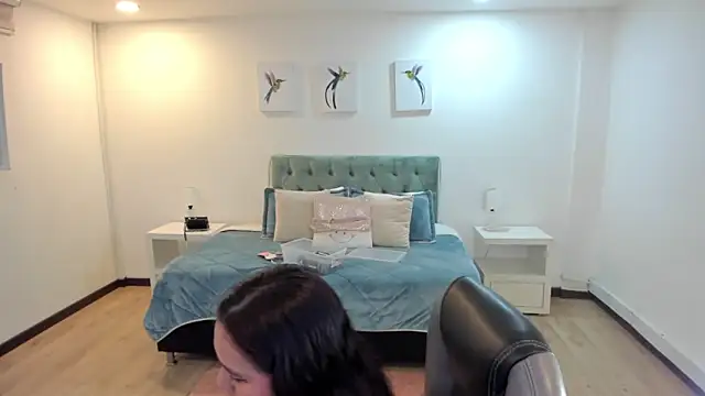  Natalie18 online show from 18, 12, 2025