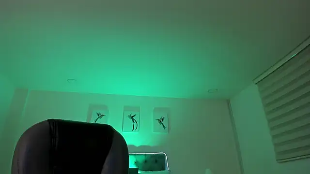  Natalie18 online show from 1, 10, 2025