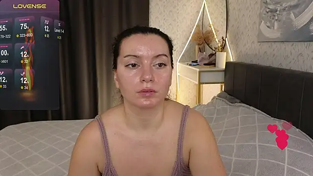 Snapshot of YourSweetDream_ chatting on 9, 11, 2025 YourSweetDream online show from 9, 11, 2025