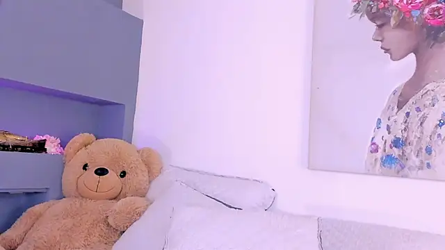 Snapshot of rosemonrooe chatting on 10, 3, 2025 rosemonrooe online show from 10, 3, 2025