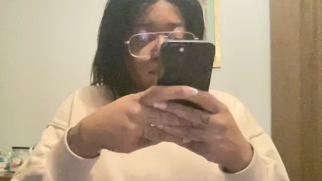 MommyConfident online show from 15, 1, 2026