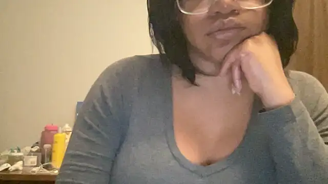 MommyConfident online show from 12, 1, 2026