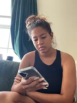 VanessaBling online show from 3, 10, 2025