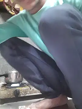 Snapshot of Burhade-- chatting on 20, 12, 2025 Burhade-- online show from 20, 12, 2025