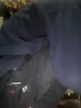 Snapshot of Burhade-- chatting on 17, 12, 2025 Burhade-- online show from 17, 12, 2025