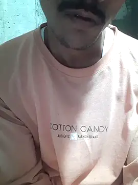 Snapshot of Burhade-- chatting on 27, 11, 2025 Burhade-- online show from 27, 11, 2025