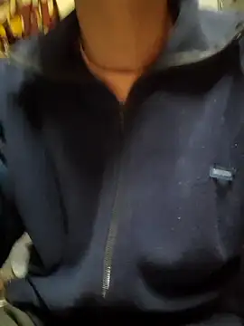 Snapshot of Burhade-- chatting on 19, 11, 2025 Burhade-- online show from 19, 11, 2025