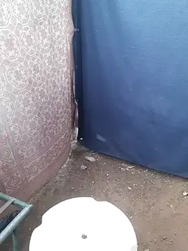 Snapshot of Burhade-- chatting on 27, 10, 2025 Burhade-- online show from 27, 10, 2025