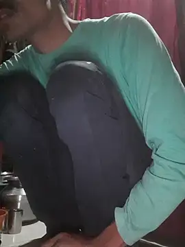 Snapshot of Burhade-- chatting on 14, 12, 2025 Burhade-- online show from 14, 12, 2025