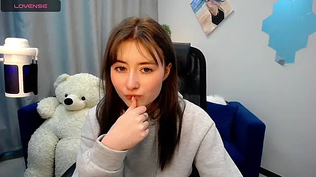 Tweet88 online show from 9, 3, 2025