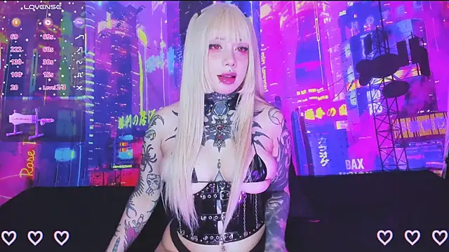 Kat riina online show from 4, 3, 2026