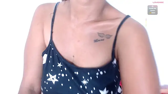 seductivespellvagina80 online show from 11, 4, 2026