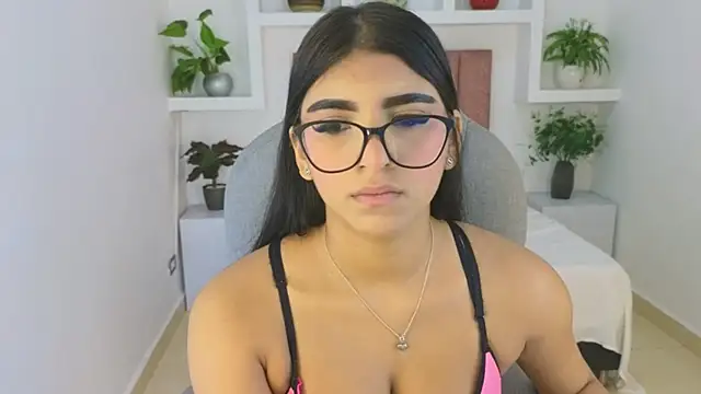 maiaa ruiz online show from 12, 5, 2026