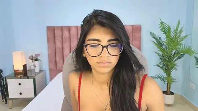 maiaa ruiz online show from 10, 11, 2025