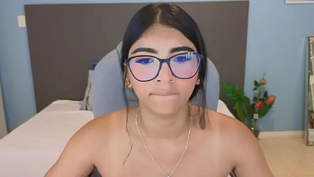 maiaa ruiz online show from 15, 10, 2025