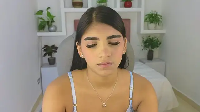 maiaa ruiz online show from 13, 5, 2026