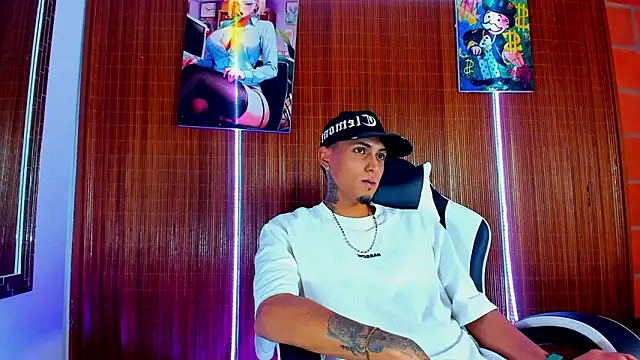 Snapshot of Liam_lee chatting on 5, 2, 2026 Liam lee online show from 5, 2, 2026