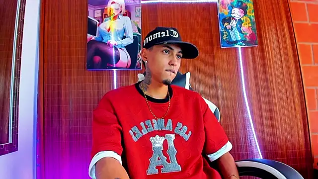 Snapshot of Liam_lee chatting on 22, 2, 2026 Liam lee online show from 22, 2, 2026