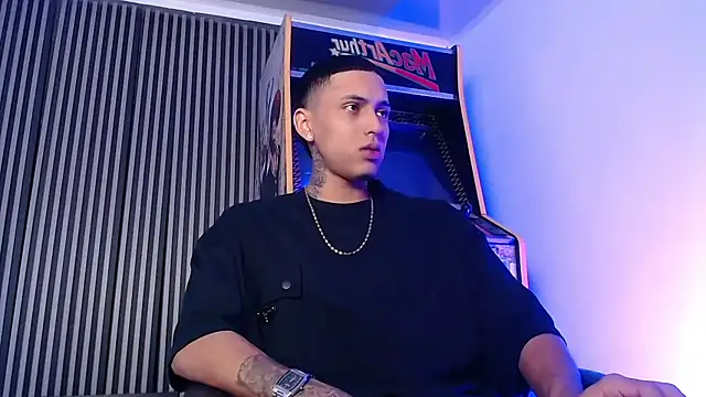 Liam lee online show from 2, 3, 2025