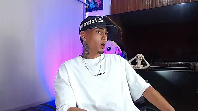 Liam lee online show from 3, 12, 2025