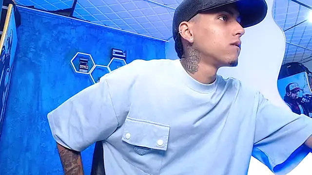 Liam lee online show from 25, 2, 2025