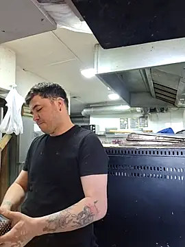 Victorjose3030 online show from 30, 10, 2025