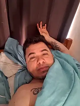 Victorjose3030 online show from 7, 10, 2025