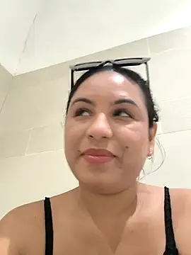 Francesca ferrari online show from 15, 3, 2025