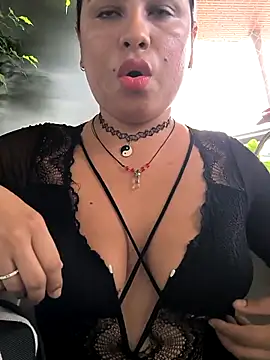 Francesca ferrari online show from 8, 10, 2025