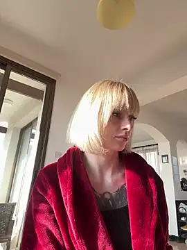 haileyhope  online show from 7, 3, 2026