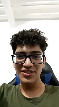 TylerWhite  online show from 10, 3, 2025