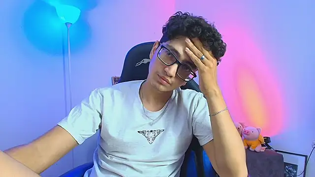 TylerWhite  online show from 7, 1, 2026