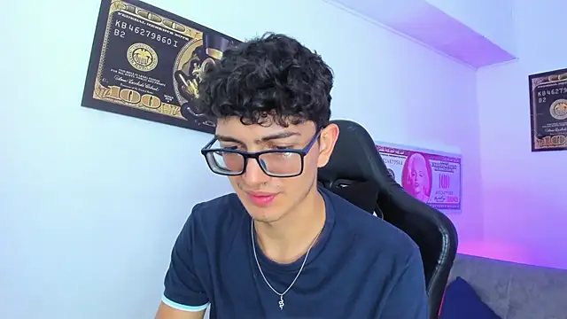 TylerWhite  online show from 11, 3, 2025