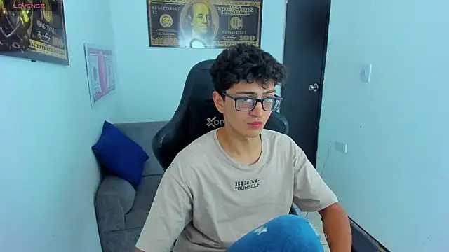 TylerWhite  online show from 16, 3, 2025