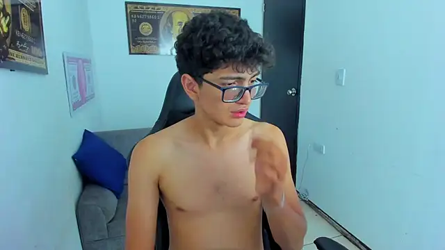 TylerWhite  online show from 16, 3, 2025