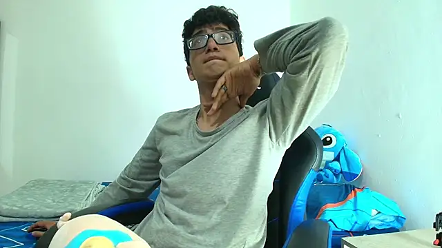 TylerWhite  online show from 18, 3, 2025