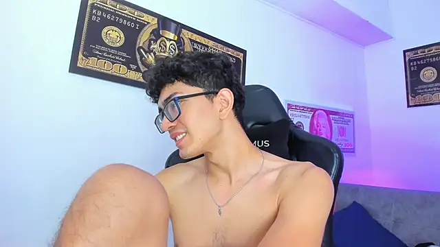 TylerWhite  online show from 11, 3, 2025