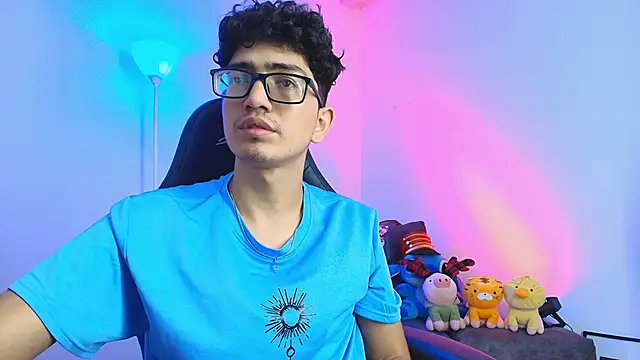 TylerWhite  online show from 20, 12, 2025