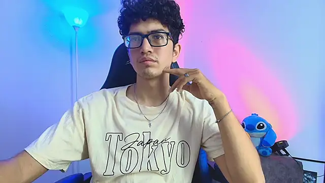 TylerWhite  online show from 3, 2, 2026