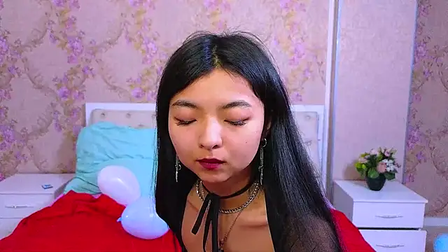 Shy Kira online show from 2, 2, 2025